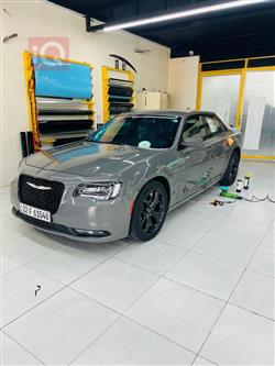 كرايسلر 300